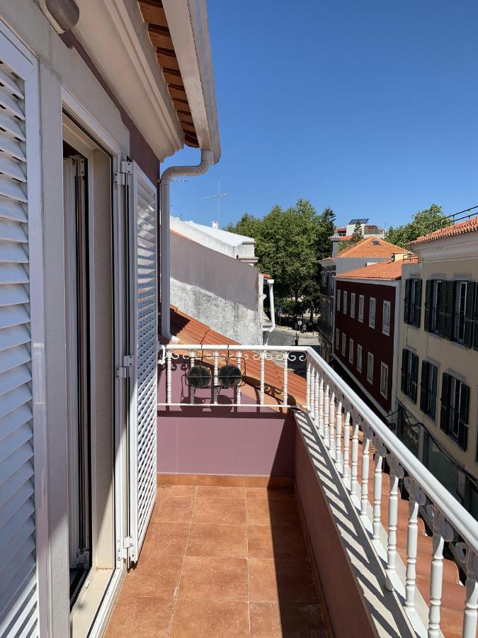 Duplex Apartment With Terrace In Cascais Downtown Exterior foto
